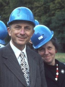 Walter and Vaida Gordy visiting the Effelsberger Radiotelescope in Germany, 1974